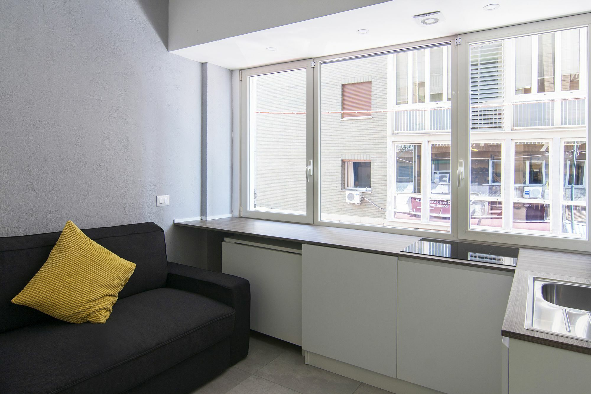 Relais Castel Nuovo Aparthotel เนเปิลส์ ภายนอก รูปภาพ