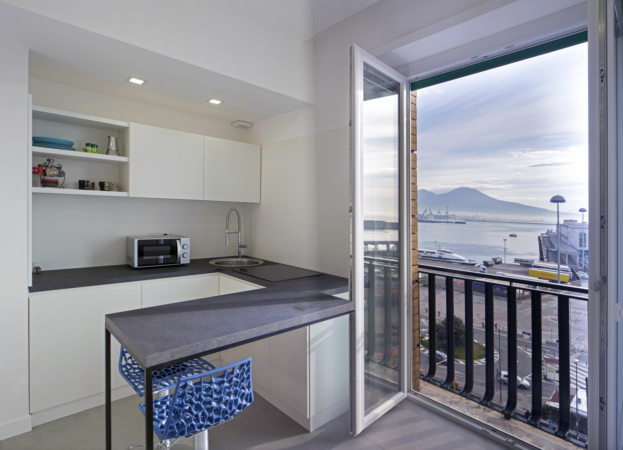 Relais Castel Nuovo Aparthotel เนเปิลส์ ภายนอก รูปภาพ